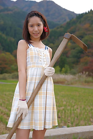 Nagisa, Hana, Maria are farmer girls ready