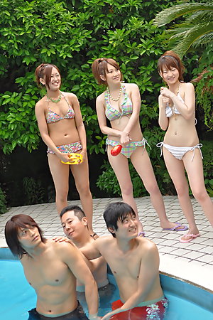 Japanese girls enjoy in some sexy pool party