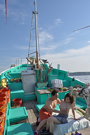 Huge boat sluts Miki Uemura and Hinata Serina