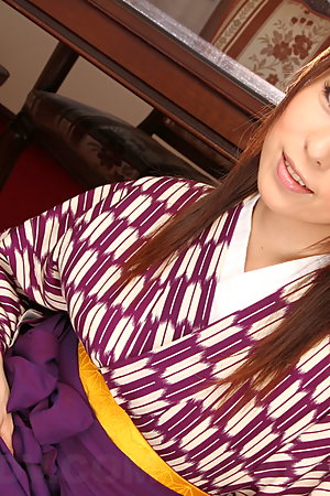 Super nasty Asian kimono lady Himeki Kaede