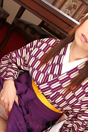 Super nasty Asian kimono lady Himeki Kaede