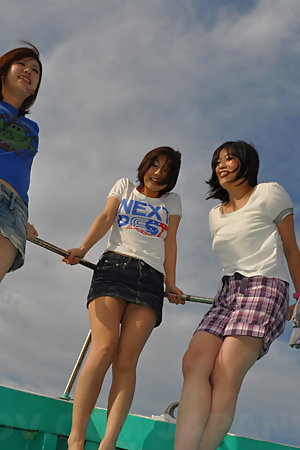 Hot fun with Hinata and other Japanese girls