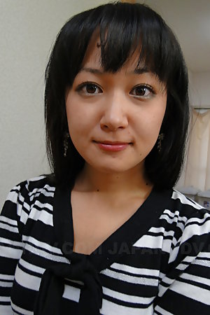 Hot Asian Risa Kurokawa takes panties off