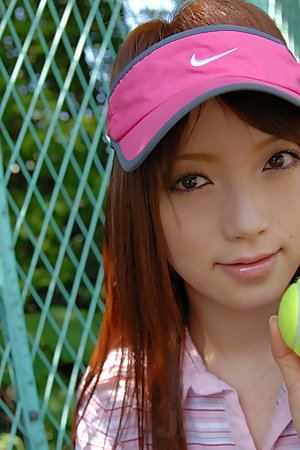 Super hot Nazuna Otoi  shows off outdoors